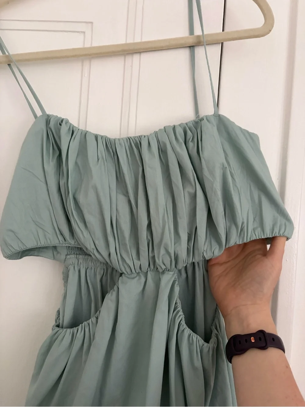 Abercrombie & Fitch Cut Out Spaghetti Strap Maxi Dress